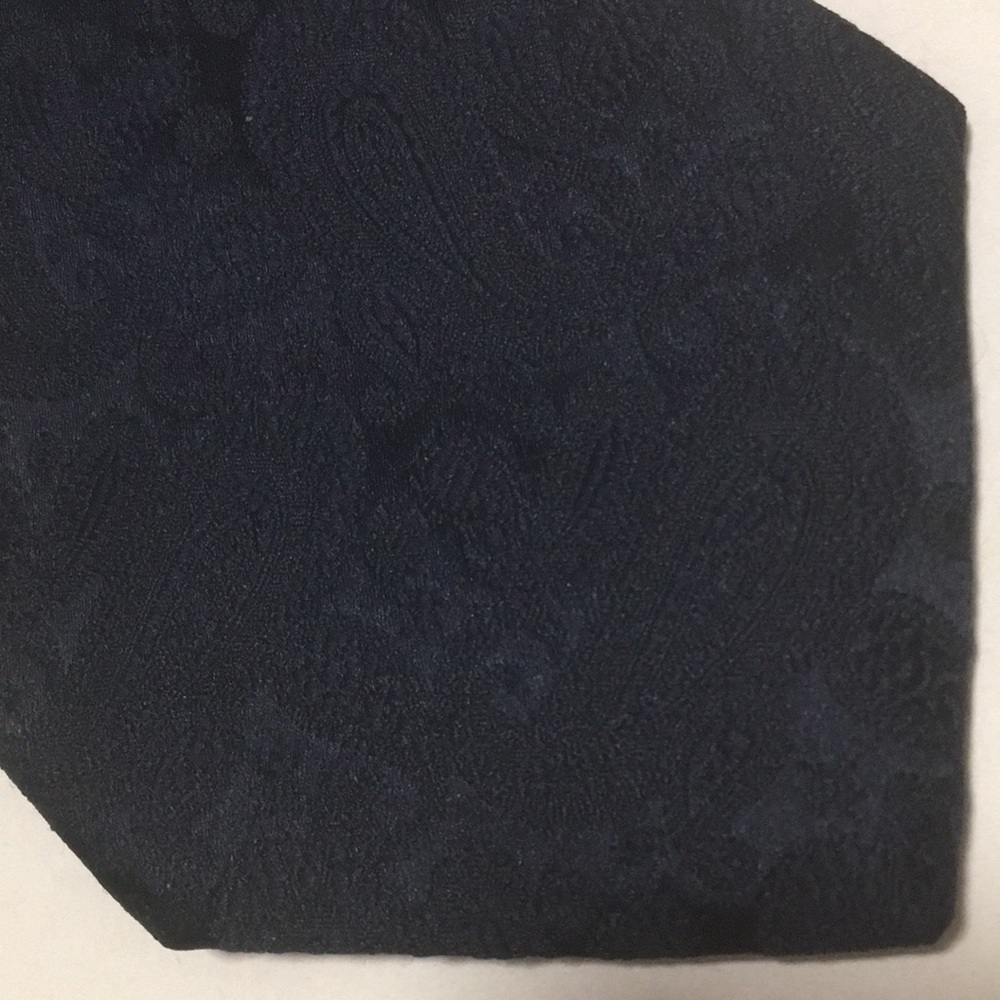 FINAL MARKDOWN Men’s Don Loper Polyester Necktie